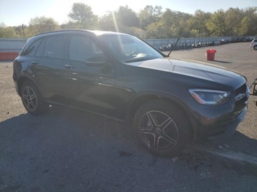 Mercedes GLC C253 2021 Mercedes-Benz GLC 300 4Matic 2021 2.0l 2.0 Benzyna 255KM, zdjęcie 4