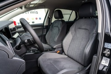 Volkswagen Golf VIII Hatchback Facelifting 1.5 eTSI mHEV 150KM 2025 Volkswagen Golf Style 1.5 TSI eHybrid 150 KM DSG, zdjęcie 12