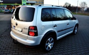 Volkswagen Touran II 2.0 TDI 170KM 2010 Volkswagen Touran Cross Ksenon Szyberdach 7-osobowe Nowy rozrzad, 2.0, zdjęcie 3
