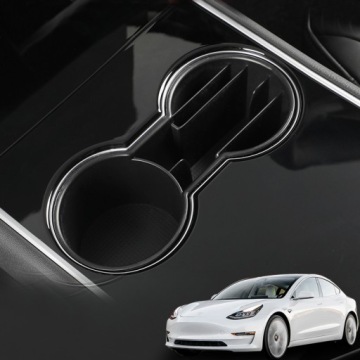 Вставка для карты в автомобильный подстаканник Tesla 3