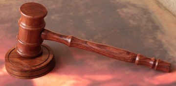 МОЛОТОК СУДЬИ АУКЦИОНА В ПОДАРОК