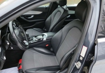 Mercedes Klasa C W205 Limuzyna 200 BlueTEC 136KM 2015 Mercedes-Benz Klasa C Mercedes-Benz Klasa C 200 (BlueTEC) d Avantgarde 1.6, zdjęcie 12