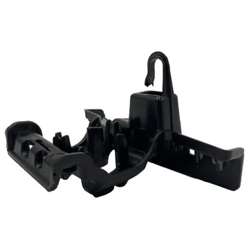 DRŽÁK ČIDLA PARKOVÁNÍ PDC PŘEDNÍ PRAVÝ PORSCHE MACAN 95B 95B807132F