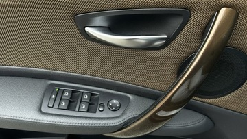 BMW Seria 1 E81/E87 2010 BMW 116 2.0 Benzyna Zarejestrowany Ubezpieczony, zdjęcie 26