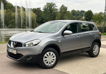 Nissan Qashqai I Crossover 2.0 141KM 2011 Nissan Qashqai Nissan Qashqai 2.0 4x4 tekna 2.0 Benzyna 141KM