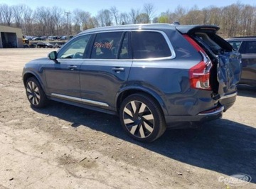 Volvo XC90 II 2024 Volvo XC 90 2024r, 2.0L, 4x4, Plus 2.0 Benzyna 247KM, zdjęcie 2