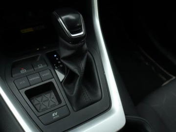 Toyota RAV4 V SUV 2.5 Hybrid Dynamic Force 218KM 2022 Toyota RAV 4 2.5 Hybrid, Salon Polska, zdjęcie 15
