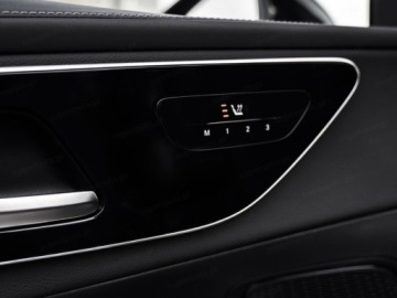 Mercedes GLC C254/X254 Coupe 2.0 220d 197KM 2026 MERCEDES-BENZ GLC 220 d 4-Matic AMG Line Suv 197KM 2026, zdjęcie 10