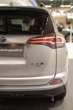 Toyota RAV4 IV MPV Facelifting 2.0 Valvematic 152KM 2017 Toyota RAV4 2.0 Premium 4x4 2.0 Benzyna 152KM, zdjęcie 26
