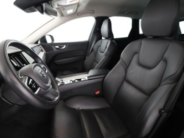 Volvo XC60 II 2022 Volvo XC 60 Kamera, Navi, Podg.fotele, Tempomat,, zdjęcie 12