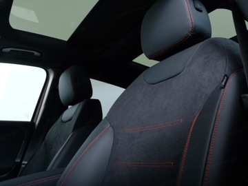 Mercedes GLA II Off-roader Facelifting 1.3 200 163KM 2025 MERCEDES-BENZ GLA 200 AMG Line Suv 1.3 (163KM) 2025, zdjęcie 6