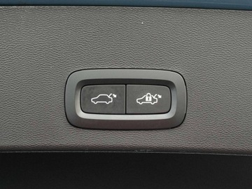 Volvo XC40 Crossover Facelifting 2.0 B3 163KM 2023 Volvo XC 40 WD1498T#B3 Plus Dark Podgrz.f I kier, zdjęcie 24