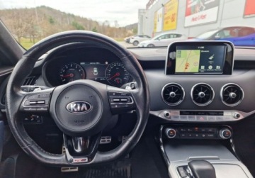 Kia Stinger Liftback 2.0 T-GDI 255KM 2017 Kia Stinger 255KM (bez GPF) 8HP, ESC, TEC, polski salon, I wl., pelny serw, zdjęcie 8