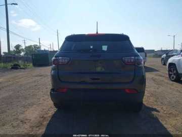 Jeep Compass II 2022 Jeep Compass Altitude 2022 2.4l 2.4 Benzyna 177KM, zdjęcie 4