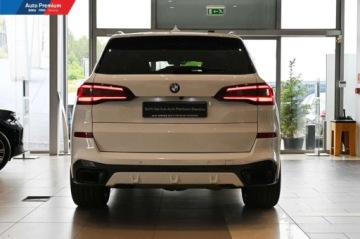 BMW X5 G05 SUV 2.0 25d 231KM 2021 BMW X5 xDrive25dFV23M Pakiet sportowyLED Fog LightAdaptacyjne podwozie M, zdjęcie 15