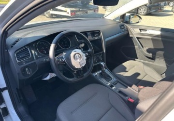 Volkswagen Golf VII e-Golf Facelifting Electro 136KM 2018 Volkswagen Golf eGolf 136KM 2018r. auto zarejestrowane i ubezpieczone w Po, zdjęcie 9