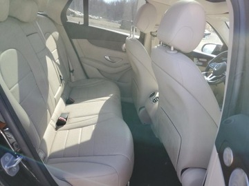 Mercedes GLC C253 2021 Mercedes-Benz GLC 300 4Matic 2021 2.0l 2.0 Benzyna 255KM, zdjęcie 11