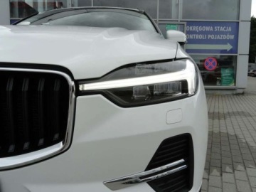 Volvo XC60 II 2021 Volvo XC 60 Lift Navi Full Led B4 4x4 Harman Kamera Keyless Go 2021 2.0, zdjęcie 25