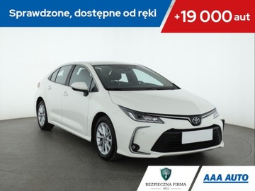 Toyota Corolla XII Sedan 1.5 VVT-i 125KM 2022 Toyota Corolla 1.5 VVT-i, Salon Polska