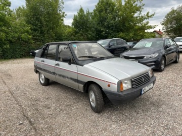 Citroen 1983 Citroen Visa Otwierany dach/Samochód odpala, zdjęcie 12