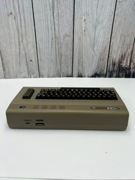 МИНИ-КОНСОЛЬ COMMODORE C64 + 64 РЕТРО-ИГРЫ