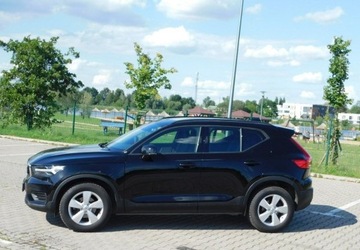 Volvo XC40 Crossover 1.5 T3 163KM 2021 Volvo XC 40 z Gwarancja Bezwypadkowy 100 1.5 Benzyna 163KM, zdjęcie 1