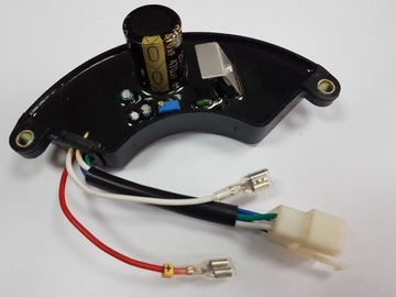 РЕГУЛЯТОР НАПРЯЖЕНИЯ AVR 3-6 кВт, 230В/400В