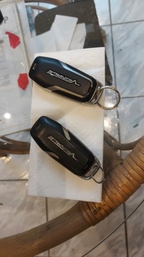 Kluczyk Pilot Keyless Mondeo Mk5 vignale
