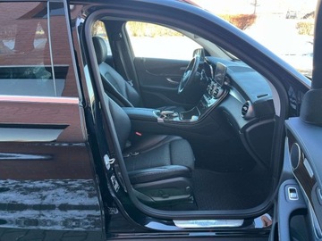 Mercedes GLC C253 SUV 2.1 220 d 170KM 2017 Mercedes-Benz GLC 2.2 diesel 170 KM automat 4 Matic salon Polska zami, zdjęcie 20