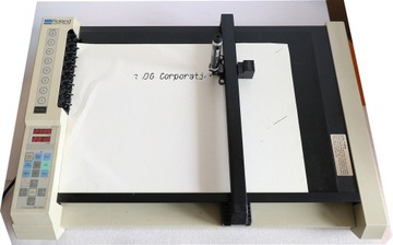 ROLAND DXY-1300 ploter rysujący do AutoCad w oryginalnym kartonie