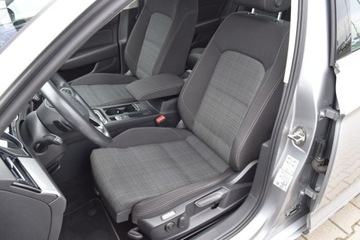Volkswagen Passat B8 Variant Facelifting 2.0 TDI SCR 200KM 2022 Volkswagen Passat 2.0 TDi 200KM DSG7 Business SalonPL ASO NaviKameraTravel, zdjęcie 27