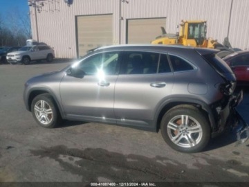 Mercedes GLA II 2023 Mercedes-Benz GLA 2023r., 4x4, 2.0L 2.0 Benzyna 221KM, zdjęcie 5