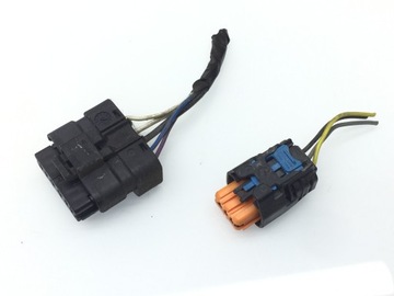 RENAULT CLIO IV 4 WTYCZKA KOSTKA LAMPY REFLEKTORA PRZÓD KPL