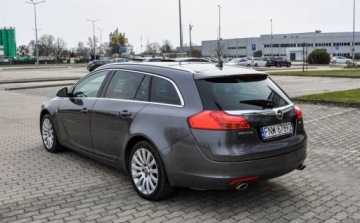 Opel Insignia I Sports Tourer 2.8 V6 Turbo ECOTEC 260KM 2009 Opel Insignia 2,8 (260KM) LPG 4x4 Bezwypadkowy 190 tys. km 2.8 BenzynaLPG, zdjęcie 2