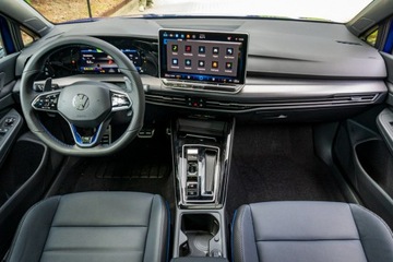 Volkswagen Golf VIII R Facelifting 2.0 TSI 333KM 2025 Volkswagen Golf R 2.0 TSI 4Motion 333 KM DSG, zdjęcie 32