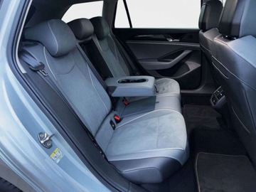 Volkswagen Passat B8 Variant Facelifting 1.5 TSI EVO 150KM 2024 Volkswagen Passat 1.5 eTSI 150KM Business SerwisASO Hak Kamera360 Virtual, zdjęcie 11