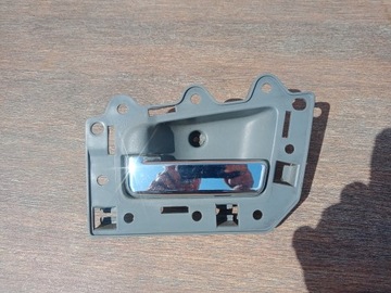 JEEP GRAND CHEROKEE WK 5-10 РУЧКА ПЕРЕДНЯЯ ЛЕВАЯ ЗАДНЯЯ