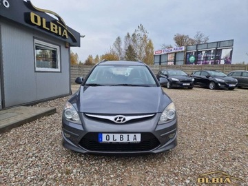 Hyundai i30 I CW Facelifting 1.4 DOHC 109KM 2010 Hyundai i30 Hak Usb iPOD Aux Mp3 1.4 Benzyna 109KM, zdjęcie 1