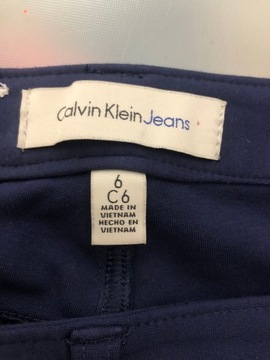 Spodnie firmy Calvin Klein Jeans. Rozmiar M.