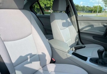 BMW Seria 3 E90-91-92-93 Limuzyna E90 318i 129KM 2006 BMW Seria 3 BMW Seria 3 318i 2.0 Benzyna 129KM, zdjęcie 24