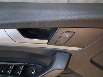 AUDI Q5 80A KOMPLET SEDADLA BOKY ČERNÁ KŮŽE EVROPA