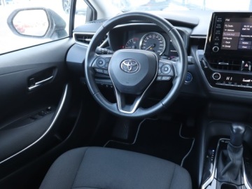 Toyota Corolla XII Sedan 1.8 Hybrid 122KM 2021 Toyota Corolla 1.8 Hybrid, Salon Polska, zdjęcie 6