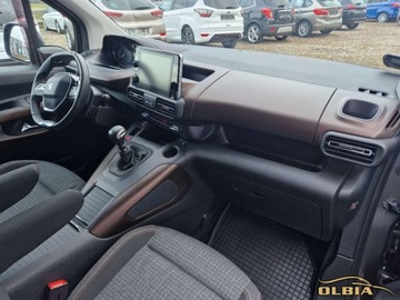 Peugeot Rifter Standard 1.2 PureTech 110KM 2018 Peugeot Rifter Gt Line Long Led Kamera Cofania 1.2 Benzyna 110KM, zdjęcie 29