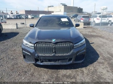 BMW Seria 7 G70 2022 BMW Seria 7 750 I xDrive 2022 4.4l 4.4 Benzyna 523KM, zdjęcie 7