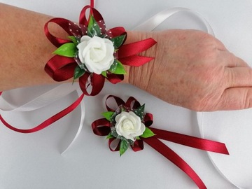 Котилион на руке букет на руке на свадьбу