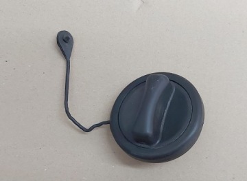 Korek wlewu paliwa Mercedes CLS W219