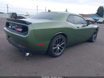 Dodge Challenger III 2018 Dodge Challenger RT Plus Shaker 2018 5.7L 5.7 Benzyna 372KM, zdjęcie 5
