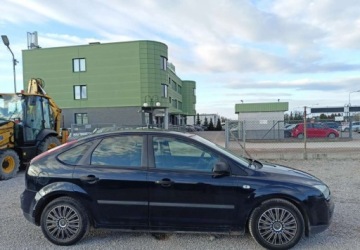 Ford Focus II Sedan 1.8 Duratorq TDCi 115KM 2006 Ford Focus Ford Focus 1.8 Diesel 115KM, zdjęcie 4