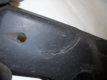 КРЫШКА ПАНЕЛЬ ШАССИ ПРАВАЯ, ПРОБКА VW PASSAT B8 3Q0825102A 3Q0825967