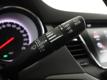 Opel Astra K Hatchback 5d 1.4 Turbo 125KM 2019 Opel Astra Navi, PDC, Bluetooth, zdjęcie 29